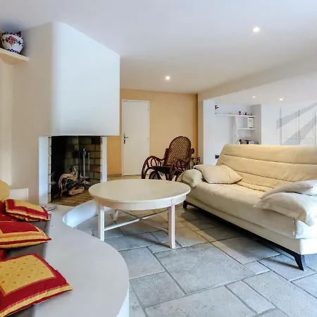 Nyaraló Luxurious Holiday In Maxime With Jacuzzi Sainte-Maxime