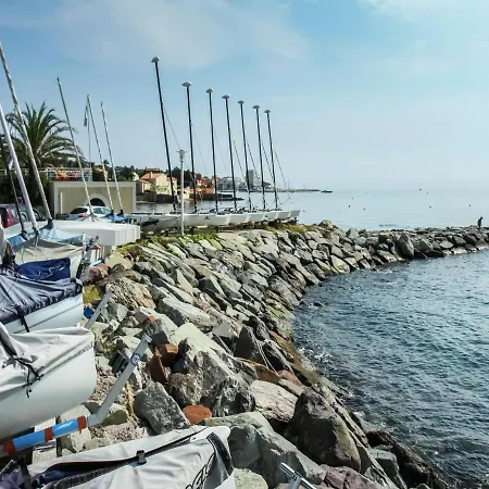 Luxurious Holiday In Maxime With Jacuzzi *