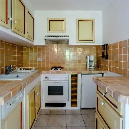 Luxurious Holiday In Maxime With Jacuzzi *
